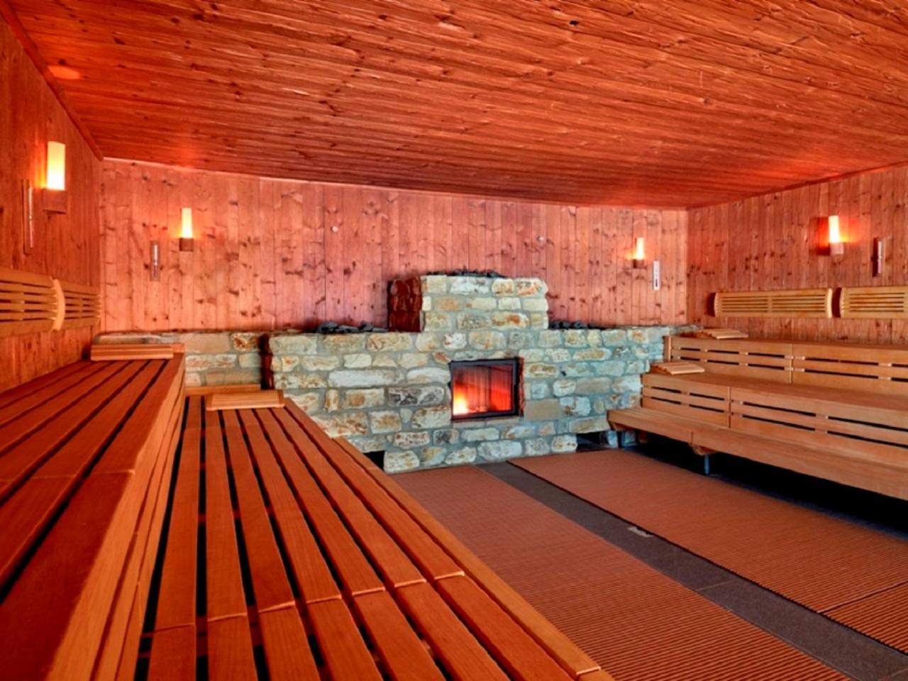 Coque Hotel Люксембург Екстериор снимка